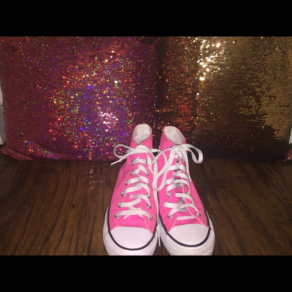 Hot Pink converse Allstars